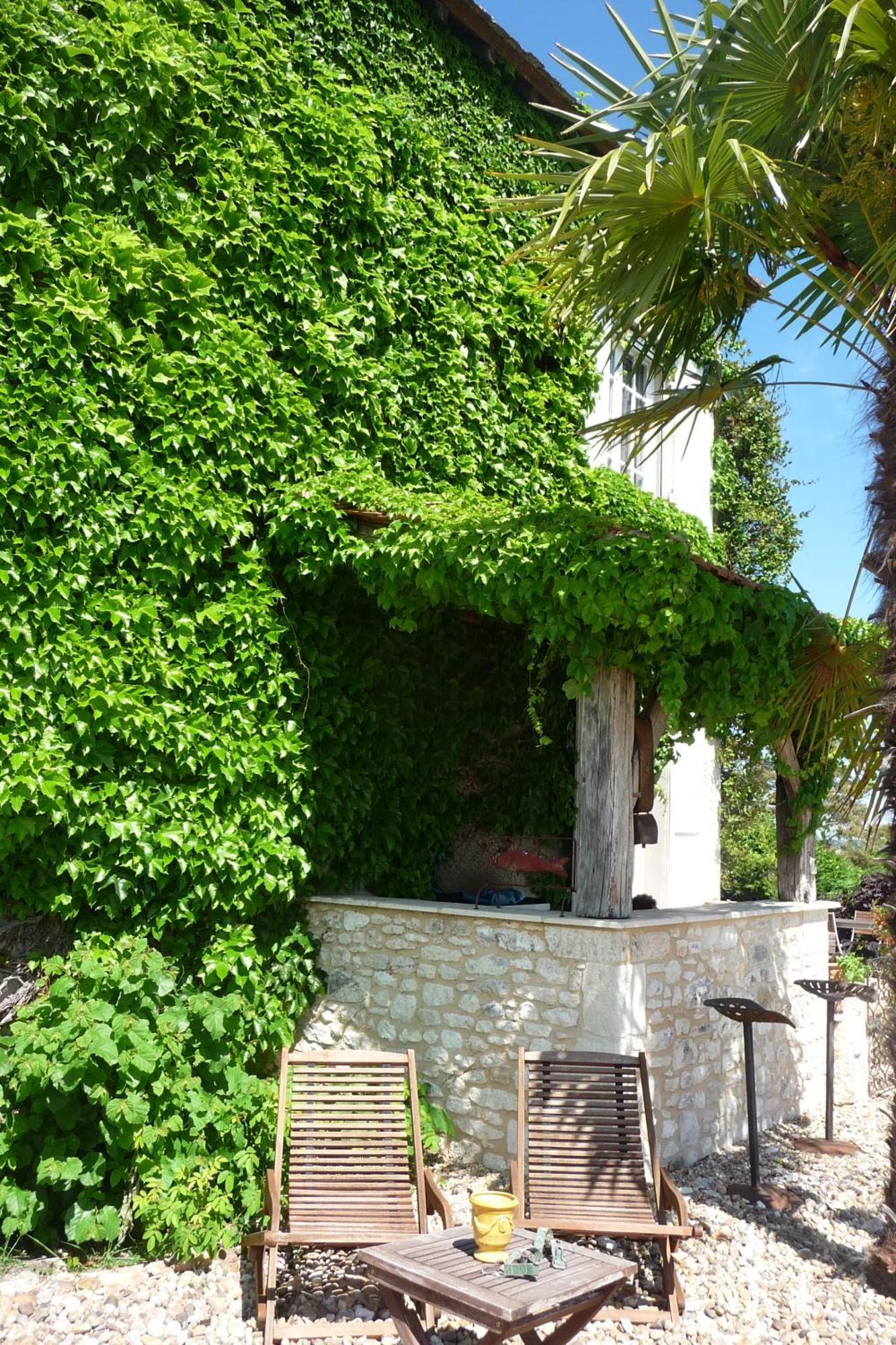 Domaine De La Queyssie Bed and Breakfast Saussignac Buitenkant foto